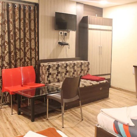 Mukesh Residency Hotel Pune Exterior photo