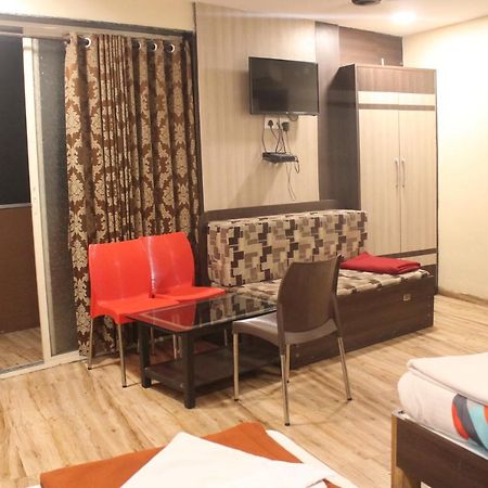 Mukesh Residency Hotel Pune Exterior photo