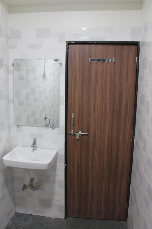 Mukesh Residency Hotel Pune Exterior photo